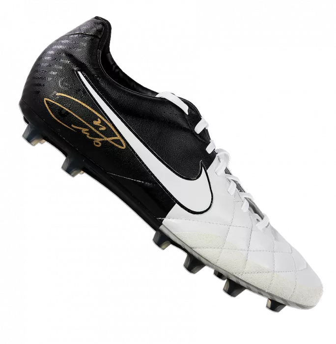 Andrea Pirlo Signed Black and White Nike Tiempo Boot