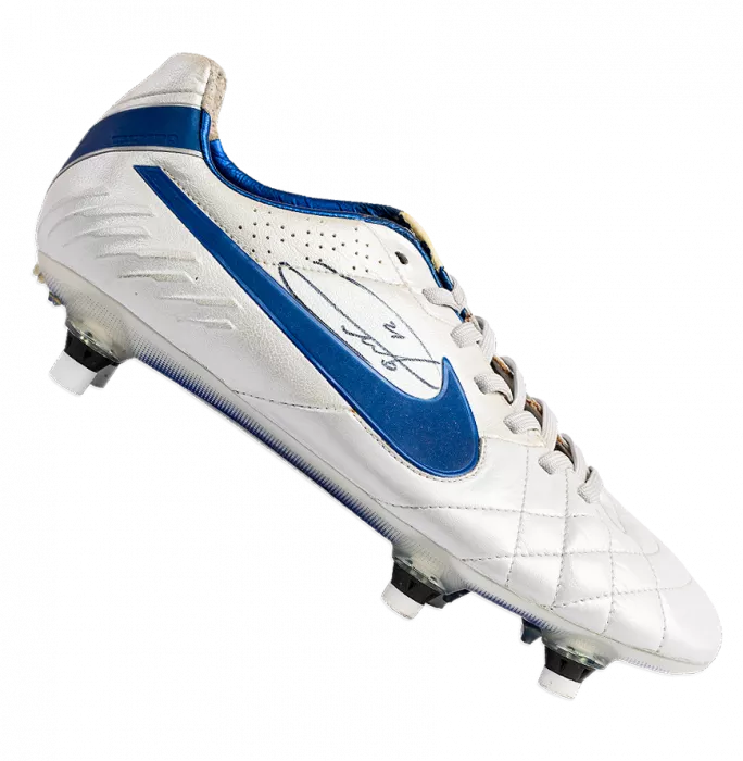 Andrea Pirlo Signed White And Blue Nike Tiempo Boot In Acrylic Case