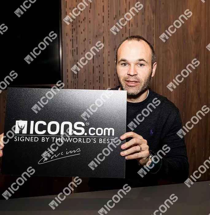 Andres Iniesta Back Signed Spain 2018 Home Shirt With Fan Style Number In Classic Frame