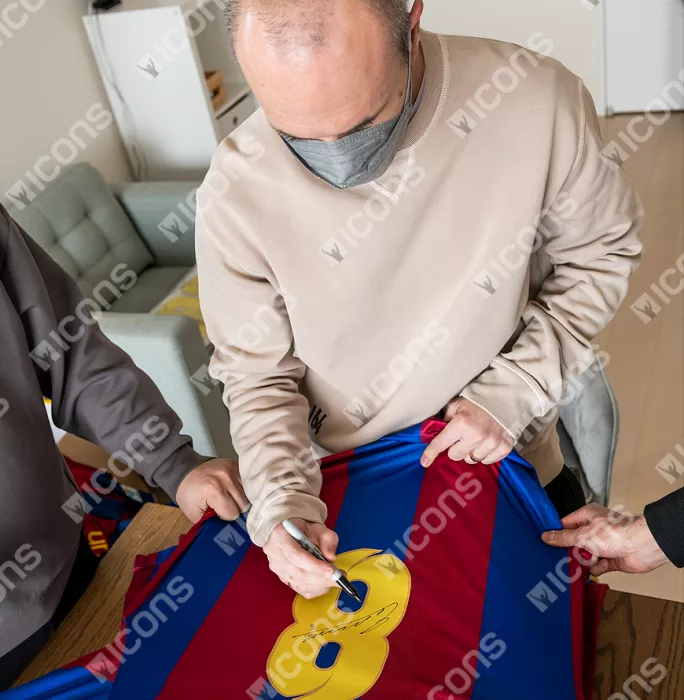 Andres Iniesta Official FC Barcelona Back Signed And Framed Retro Home Shirt With Fan Style Number