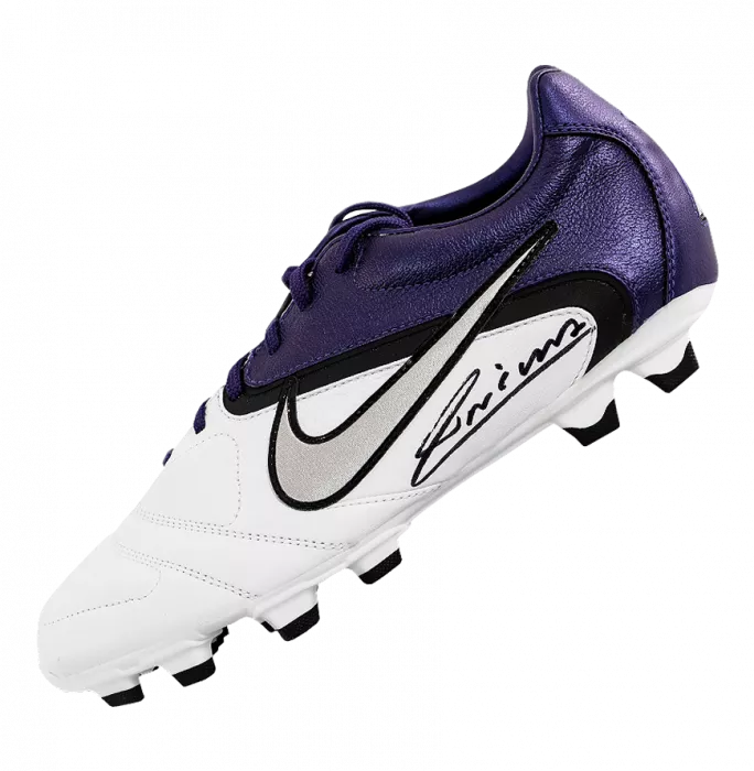 Andres Iniesta Signed White And Purple Nike CTR 360 Boot In Acrylic Case