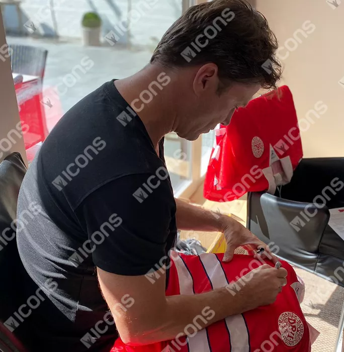 Brian Laudrup Front Signed Denmark 1988-90 Home Shirt In Classic Frame