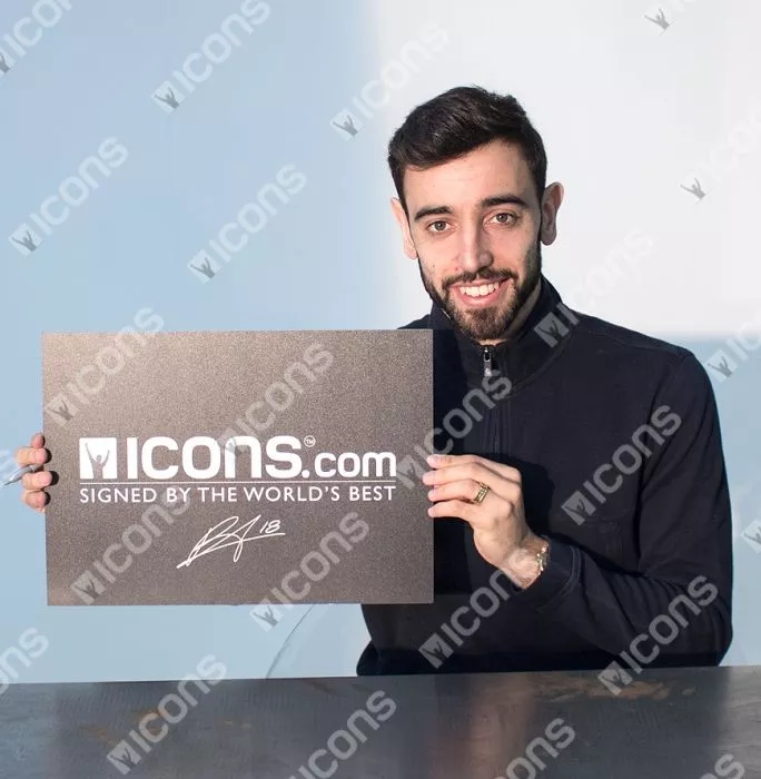 Bruno Fernandes Back Signed Manchester United 2022-23 Home Shirt In Deluxe Packaging