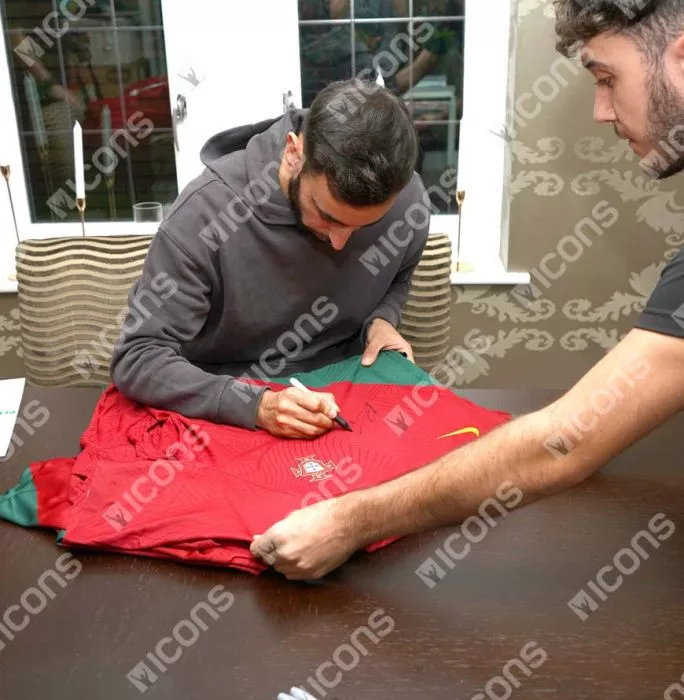 Bruno Fernandes Front Signed Authentic Portugal 2022 Home Shirt In Hero Frame: Option 1