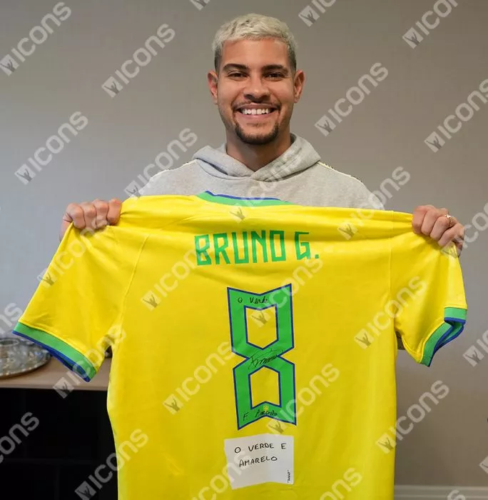 Bruno Guimarães Back Signed Brazil 2022 Home Shirt - O Verde E Amanelo Inscription In Classic Frame