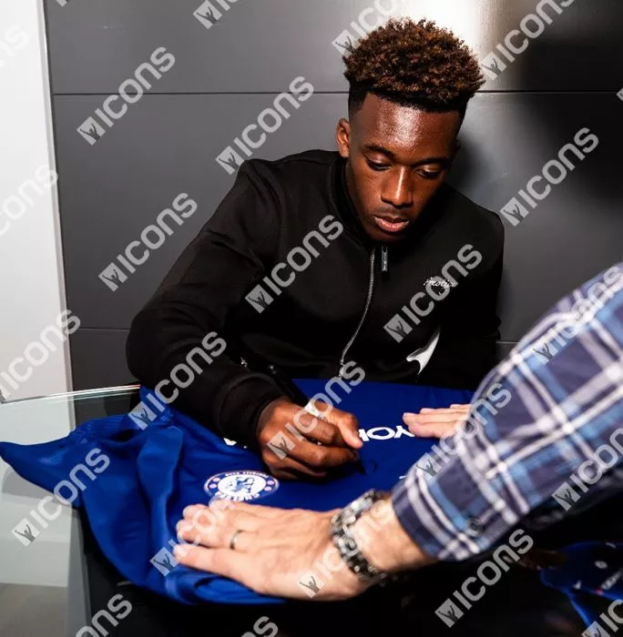 Callum Hudson-Odoi Front Signed Chelsea 2017-18 Home Shirt In Hero Frame: Option 1