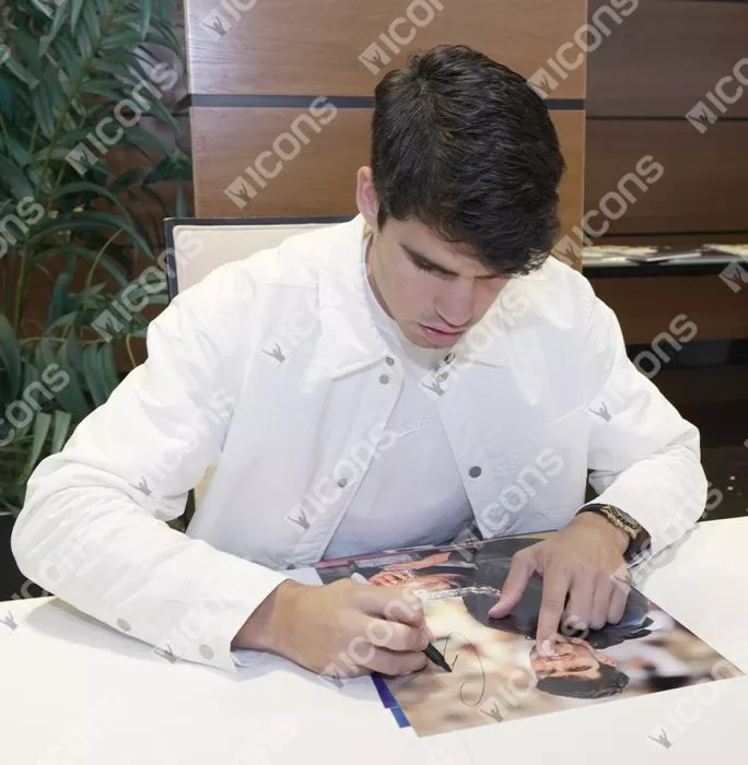 Carlos Alcaraz Signed Photo In Premium Photo Frame: French Open 2024 Trophy