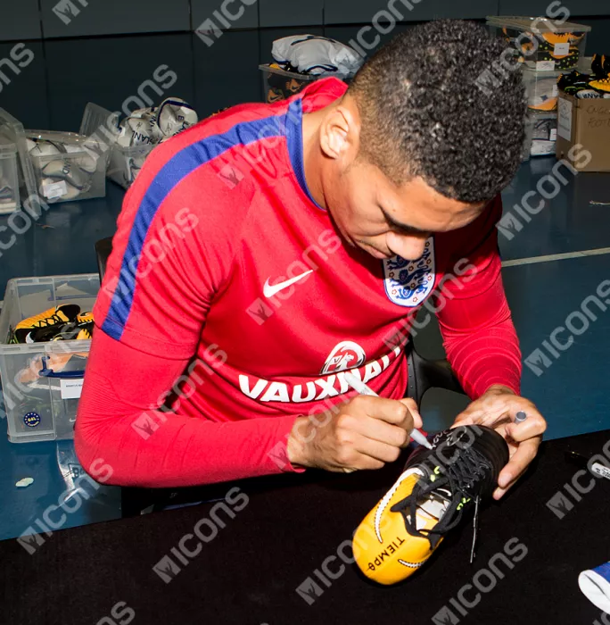 Chris Smalling Signed Yellow And Black Nike Tiempo Boot