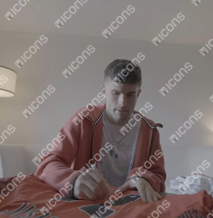 Christian Pulisic Back Signed AC Milan 2023-24 Home Shirt In Hero Frame: Option 1