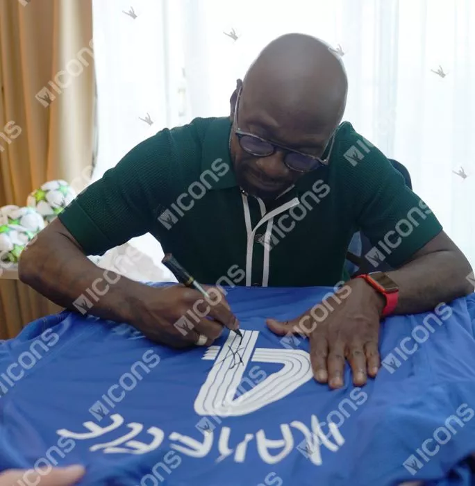 Claude Makelele Back Signed Chelsea FC 2005-06 Home Shirt