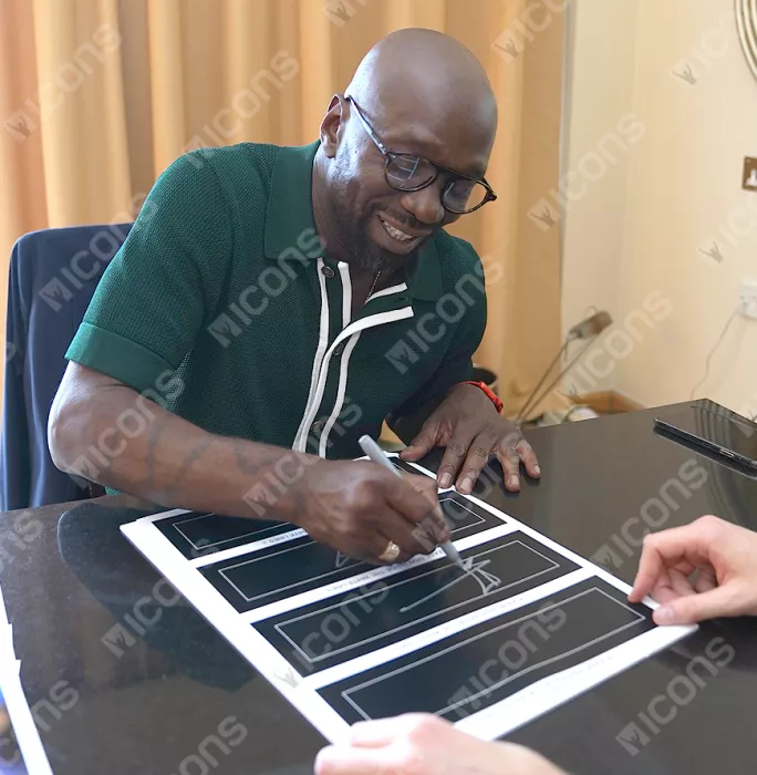 Claude Makelele Official UEFA Champions League Signed Plaque And Photo Frame