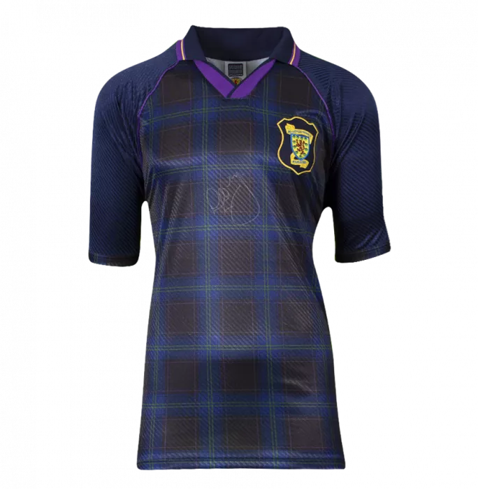 Colin Hendry Front Signed Scotland 1996 Home Shirt In Hero Frame: Option 1