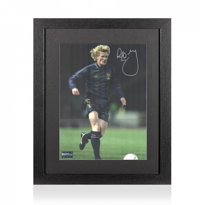 Colin Hendry Signed Scotland Photo In Black Wooden Frame
