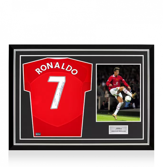 Cristiano Ronaldo Back Signed Manchester United Retro Shirt In Hero Frame: Option 1