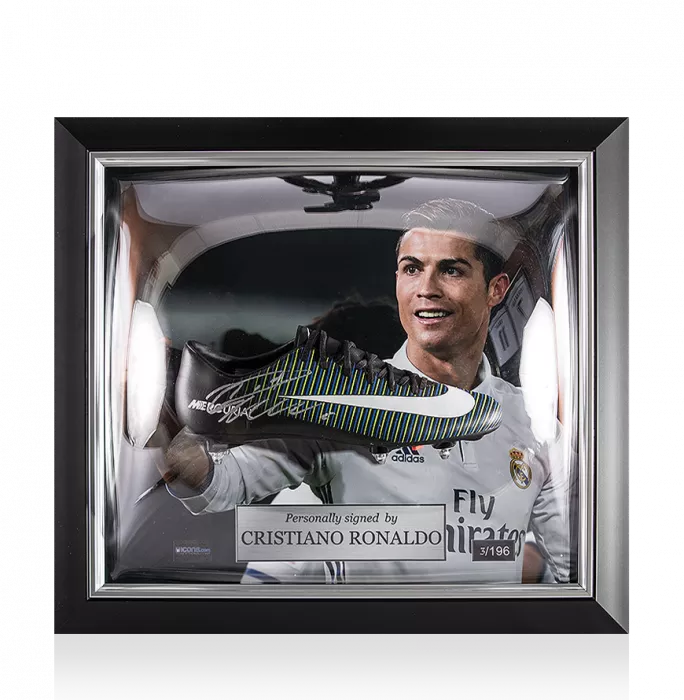 Cristiano Ronaldo Signed and Framed Nike Mercurial Victory VI Boot