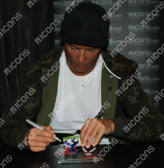 Cristiano Ronaldo Signed Mini Manchester United Photo: 2008 UEFA Champions League Winner