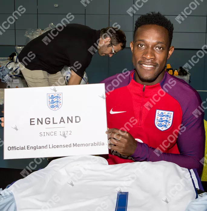 Danny Welbeck Signed England Photo In Premium Photo Frame: Goal Vs Slovenia