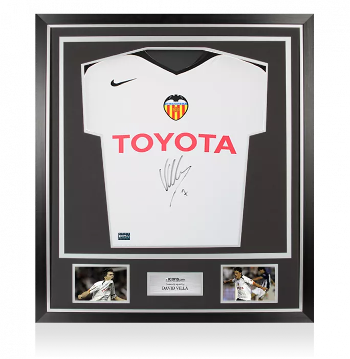 David Villa Front Signed Valencia CF 2005-06 Home Shirt In Classic Frame