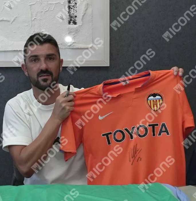 David Villa Front Signed Valencia CF 2007-08 Away Shirt In Classic Frame