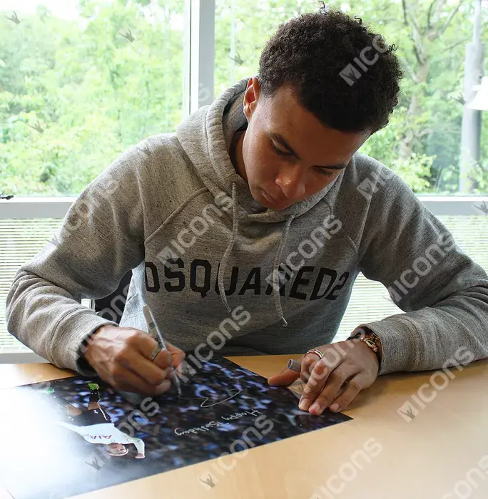 Dele Alli Signed Tottenham Hotspur Photo: Fans' Favourite With "Happy Birthday" Inscription