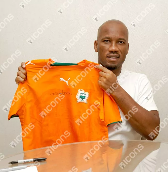 Didier Drogba Front Signed Ivory Coast 2006-07 Home Shirt In Hero Frame: Option 1