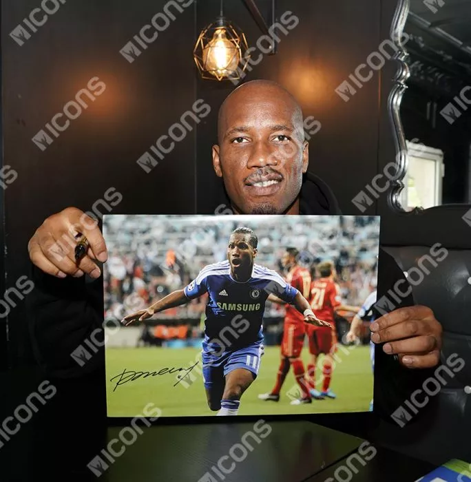 Didier Drogba Signed Chelsea Photo In Black Wooden Frame: UEFA Champions League Final Goal