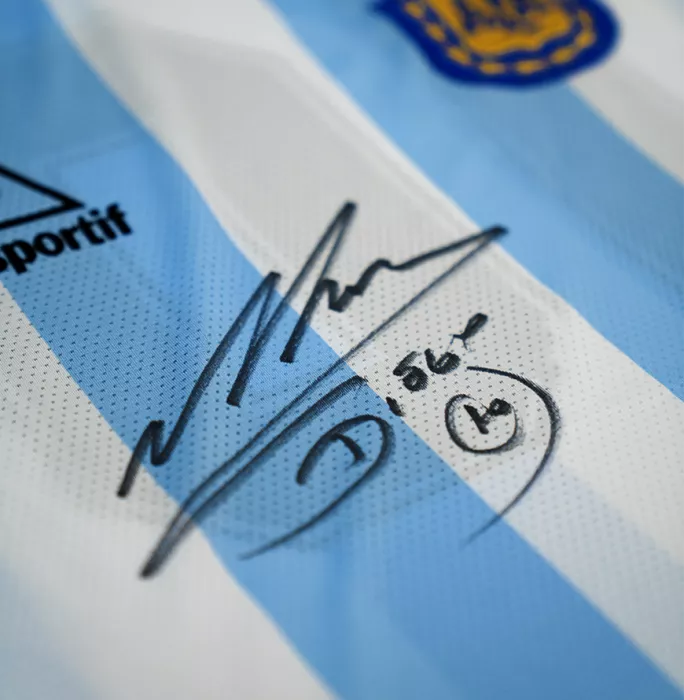 Diego Maradona Front Signed Retro Le Coq Sportif Argentina Home Shirt In Hero Frame: Option 1