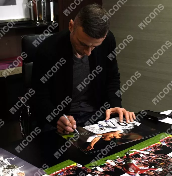 Dimitar Berbatov Signed Fulham Photo In Black Wooden Frame: Keep Calm
