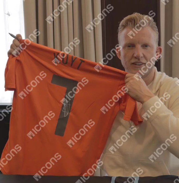 Dirk Kuyt Back Signed Netherlands 2006-08 Home Shirt In Classic Frame