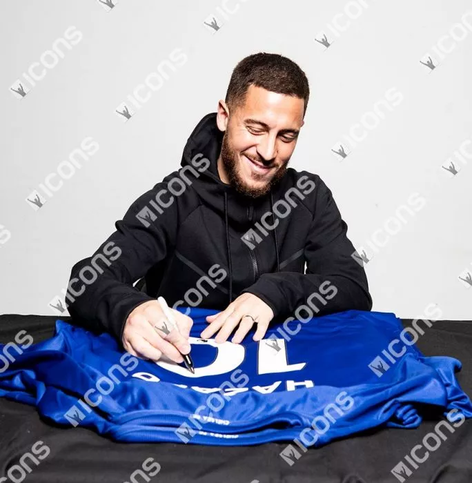 Eden Hazard Back Signed Chelsea 2017-18 Home Shirt In Classic Frame