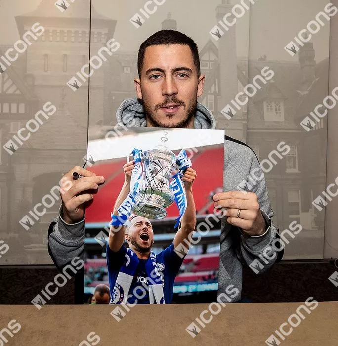 Eden Hazard Signed And Framed Chelsea Photo: 2018 FA Cup Winner