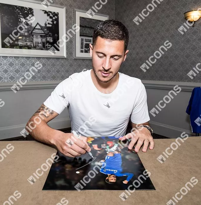 Eden Hazard Signed Chelsea Photo: Goal Vs Manchester United