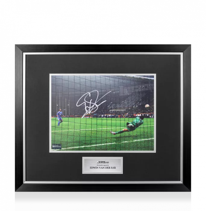 Edwin Van Der Sar Signed Manchester United Photo: UCL Final Save In Premium Photo Frame