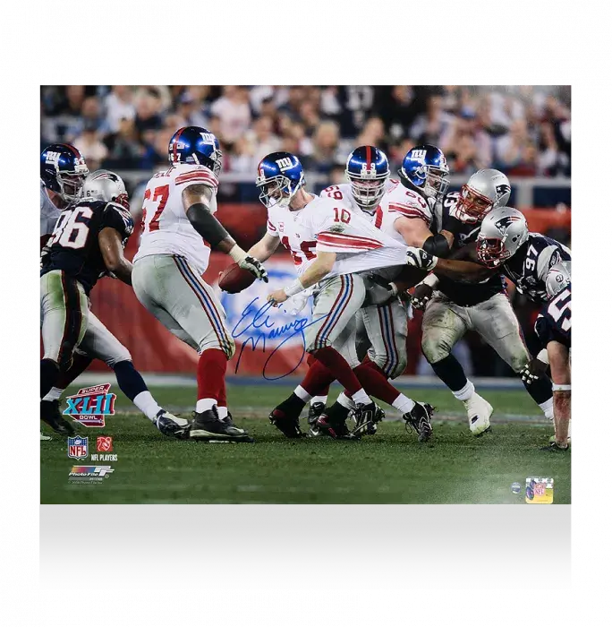 Eli Manning Signed New York Giants Photo: Super Bowl XLII Helmet Catch