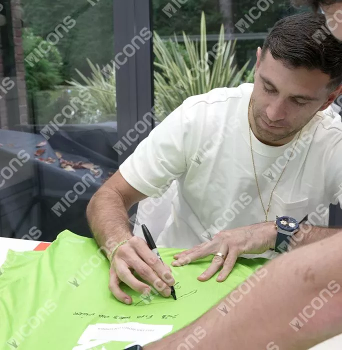 Emiliano Martinez Front Signed Argentina 2022 Home Goalkeeper Shirt - "2022 FIFA World Cup Winner" Inscription In Classic Frame