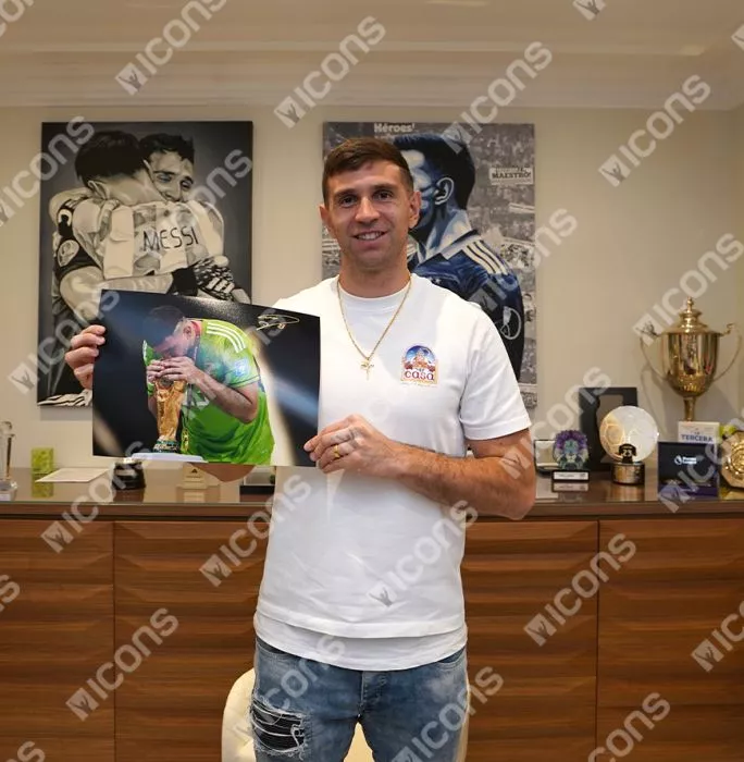 Emiliano Martinez Official Ballon D'Or™ Signed And Framed Argentina Photo: 2023 Yachine Trophy Winner