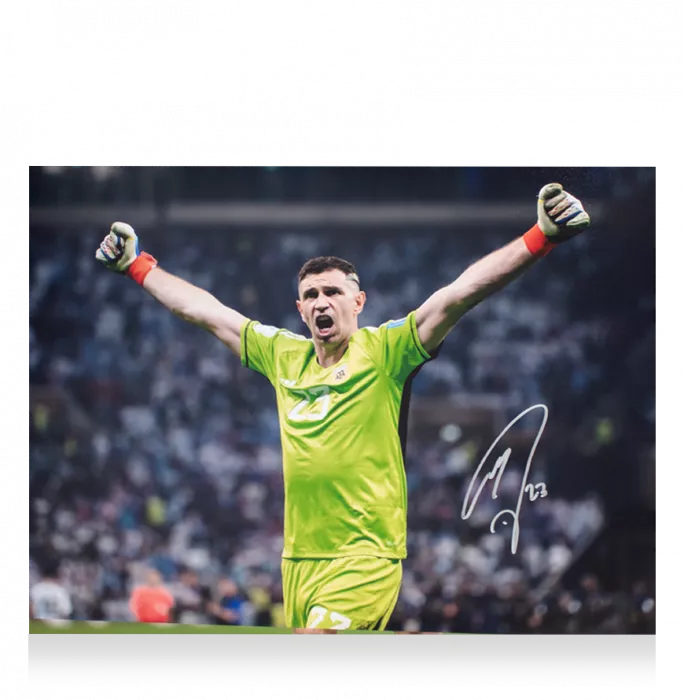 Emiliano Martinez Signed Argentina Photo: 2022 FIFA World Cup Final Celebration