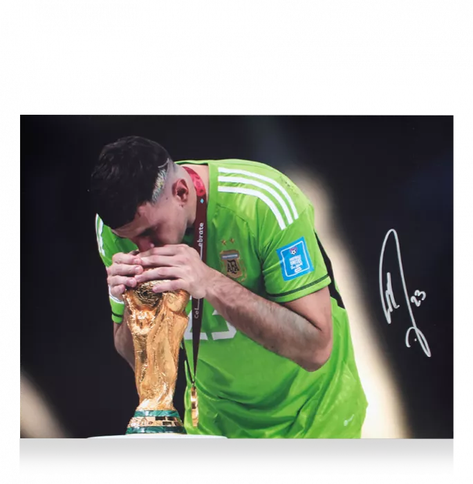 Emiliano Martinez Signed Argentina Photo: 2022 FIFA World Cup Winner