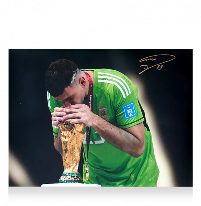 Emiliano Martinez Signed Argentina Photo In Black Wooden Frame: 2022 FIFA World Cup Winner