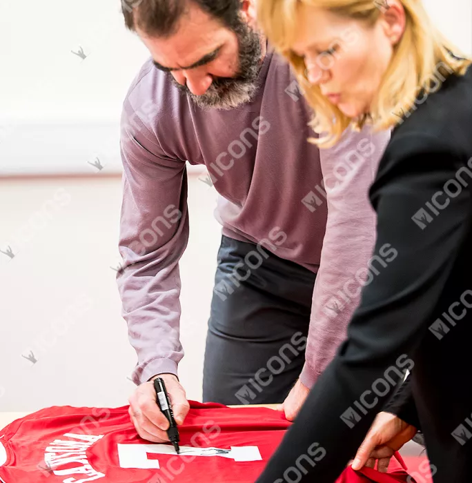 Eric Cantona Back Signed Manchester United Home Shirt In Classic Frame