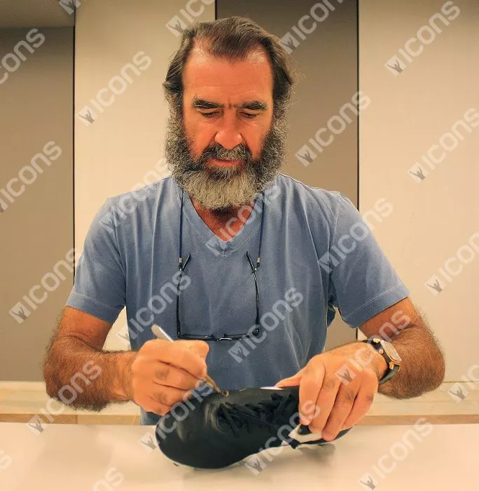 Eric Cantona Signed And Manchester United Framed Black Nike Tiempo Boot