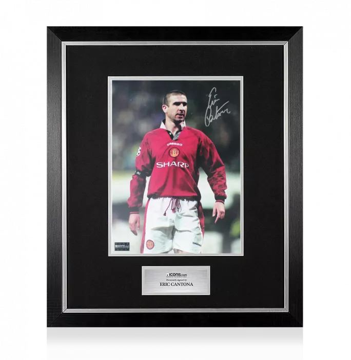Eric Cantona Signed Manchester United Photo In Premium Photo Frame: Collar Up Celebration