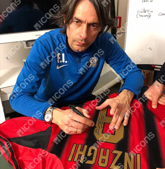 Filippo Inzaghi Back Signed AC Milan 2004-05 Home Shirt In Classic Frame