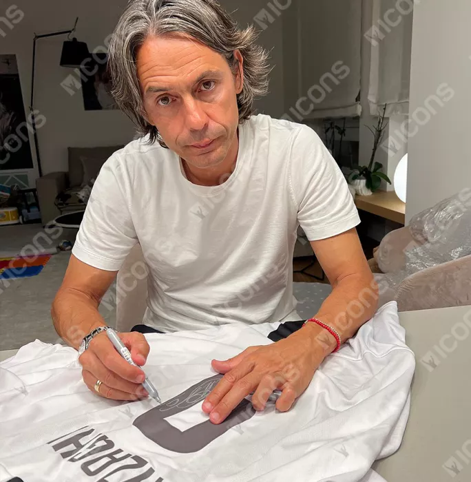 Filippo Inzaghi Back Signed Juventus 2018-19 Home Shirt With Fan Style Numbers In Classic Frame