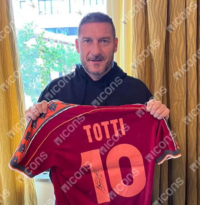 Francesco Totti Back Signed AS Roma 1998-99 Home Shirt In Hero Frame: Option 1