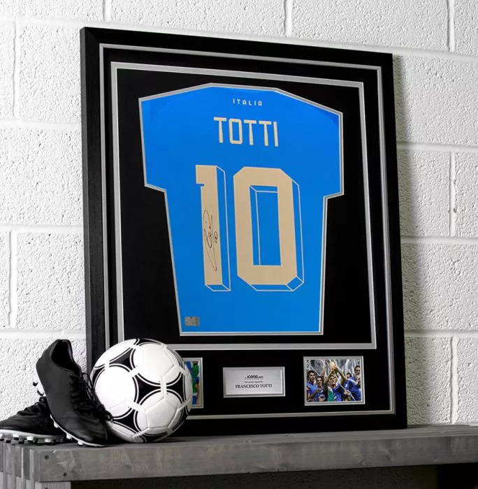 Francesco Totti Back Signed Italy 2022-23 Home Shirt With Fan Style Numbers In Classic Frame