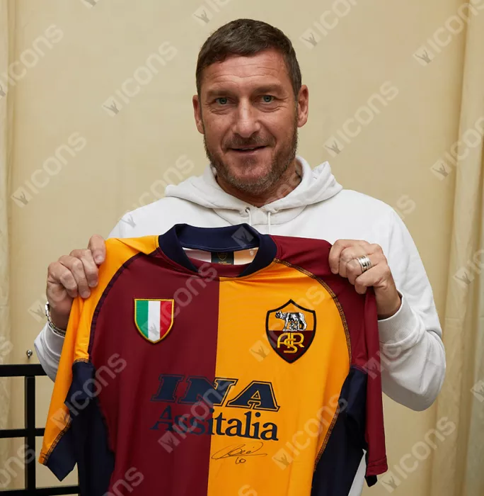 Francesco Totti Front Signed AS Roma 2001-02 Home Shirt In Hero Frame: Option 1