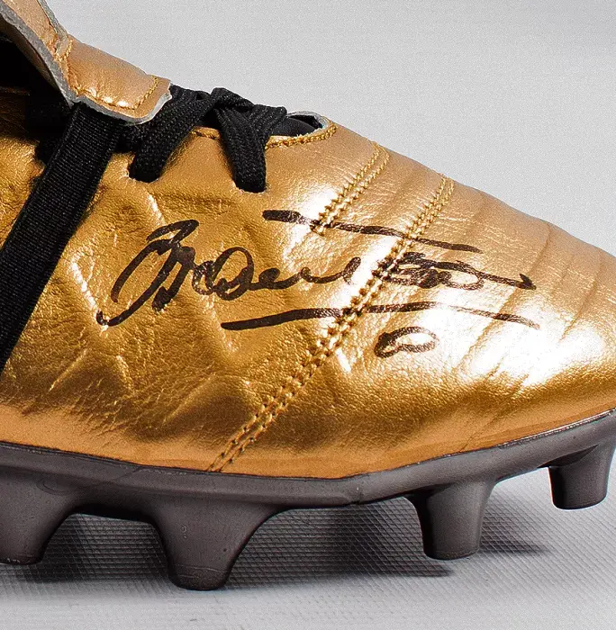 Francesco Totti Signed Gold Nike Tiempo Boot: Totti X Roma Limited Edition
