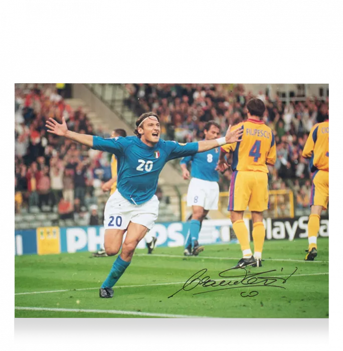 Francesco Totti Signed Italy Photo In Premium Photo Frame: UEFA EURO 2000 Goal Vs Romania