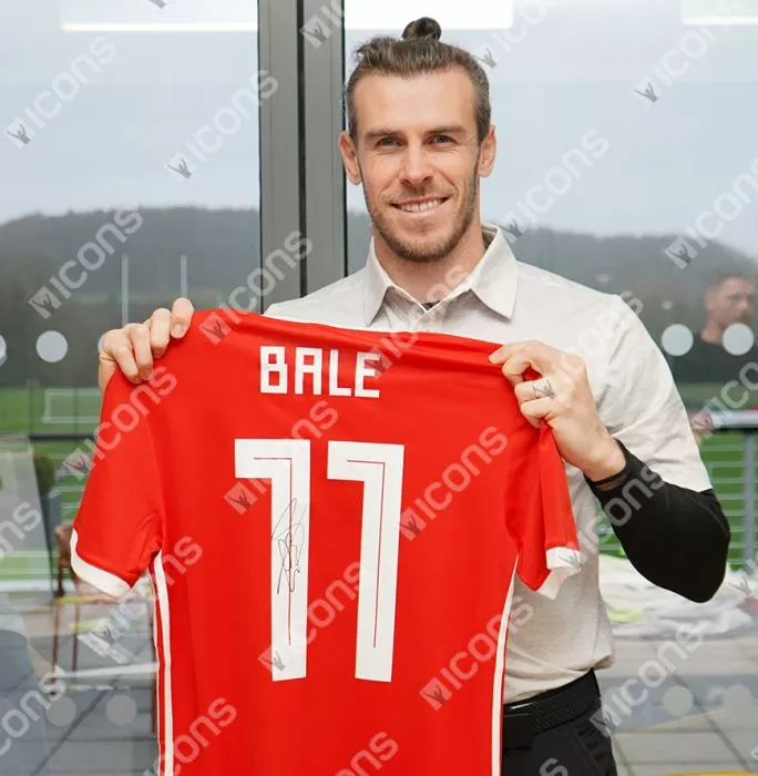 Gareth Bale Back Signed Wales 2018-19 Home Shirt With Fan Style Numbers In Hero Frame: Option 1